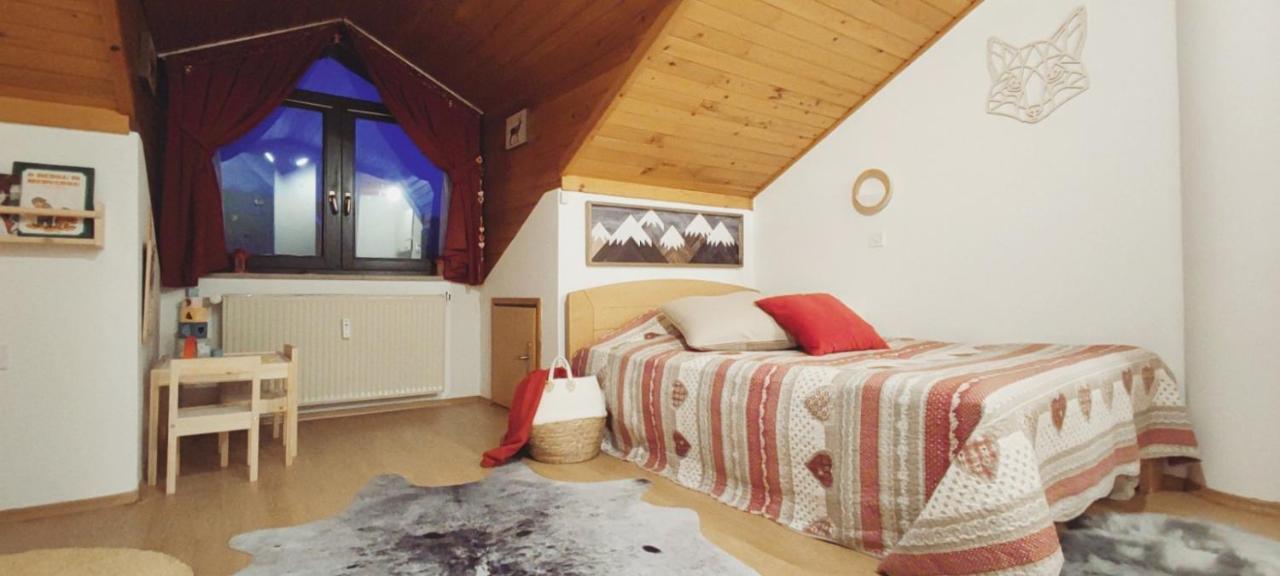 Fox Family Apartment Кранська Гора Екстер'єр фото