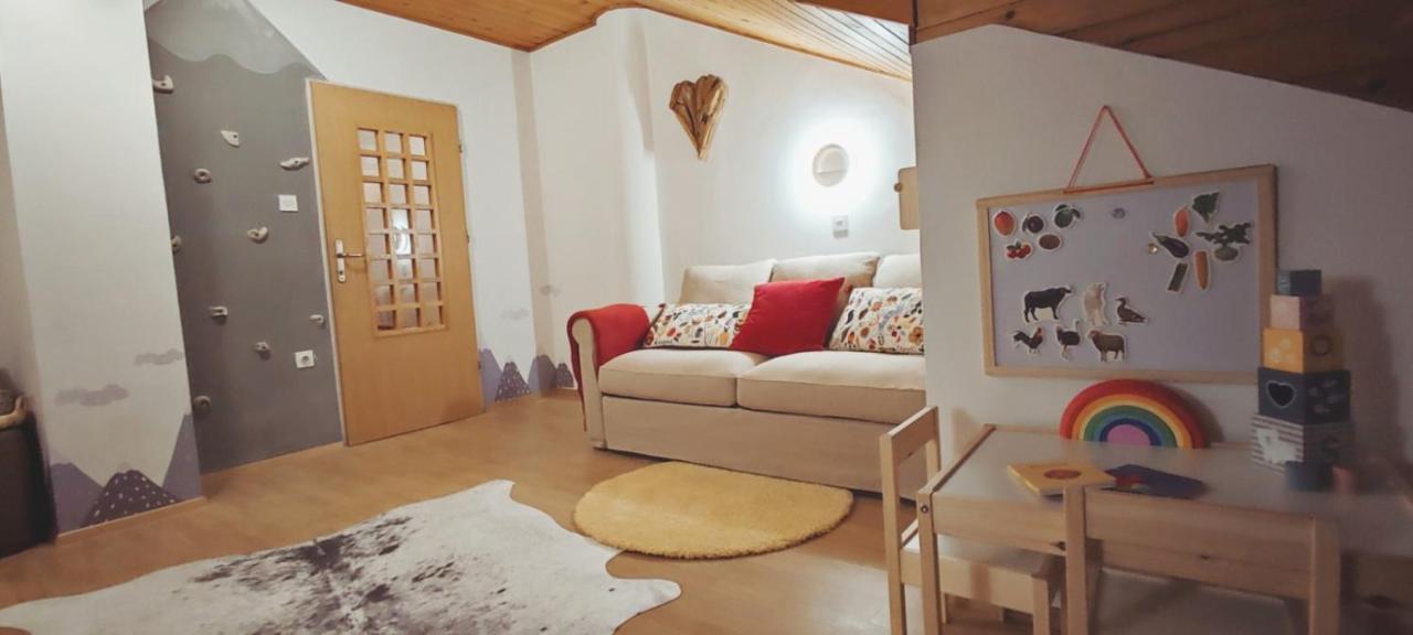 Fox Family Apartment Кранська Гора Екстер'єр фото